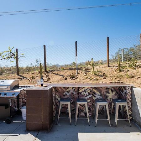 Hot Tub, Games, King Bed, Fire Pit, Bbq Grill, Minutes From National Park And Views Villa โจชัวทรี ภายนอก รูปภาพ