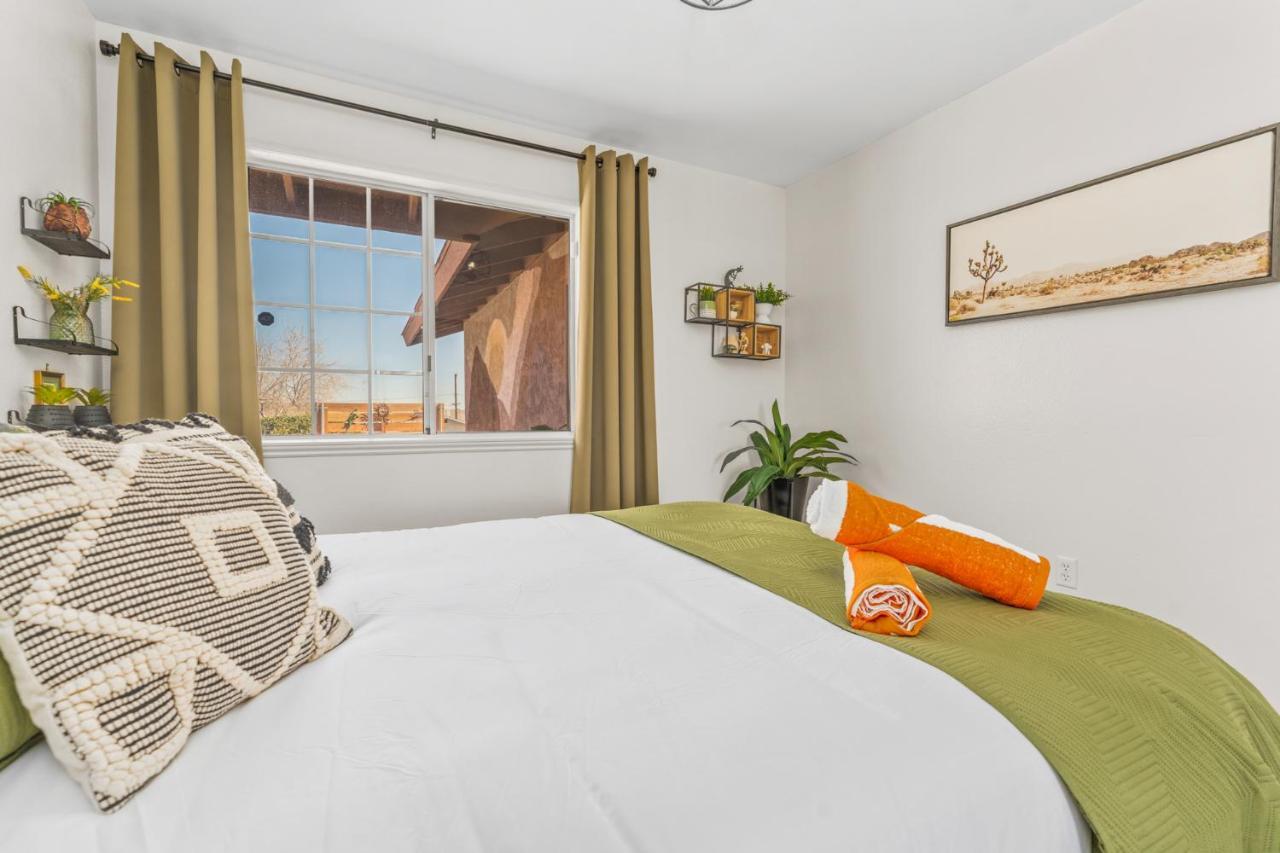 Hot Tub, Games, King Bed, Fire Pit, Bbq Grill, Minutes From National Park And Views Villa โจชัวทรี ภายนอก รูปภาพ